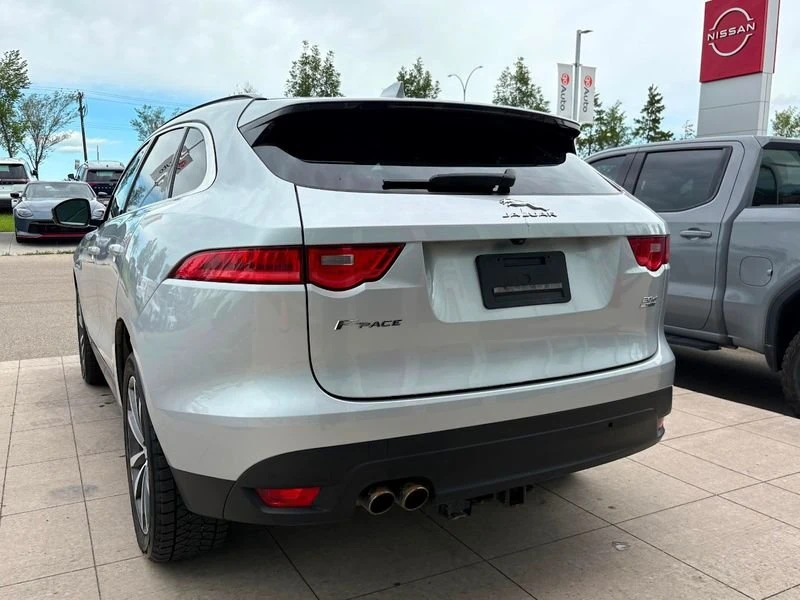 2018 Jaguar F-Pace - Image 7 of 20