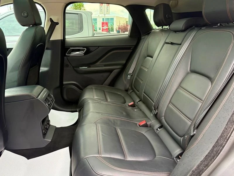 2018 Jaguar F-Pace - Image 19 of 20