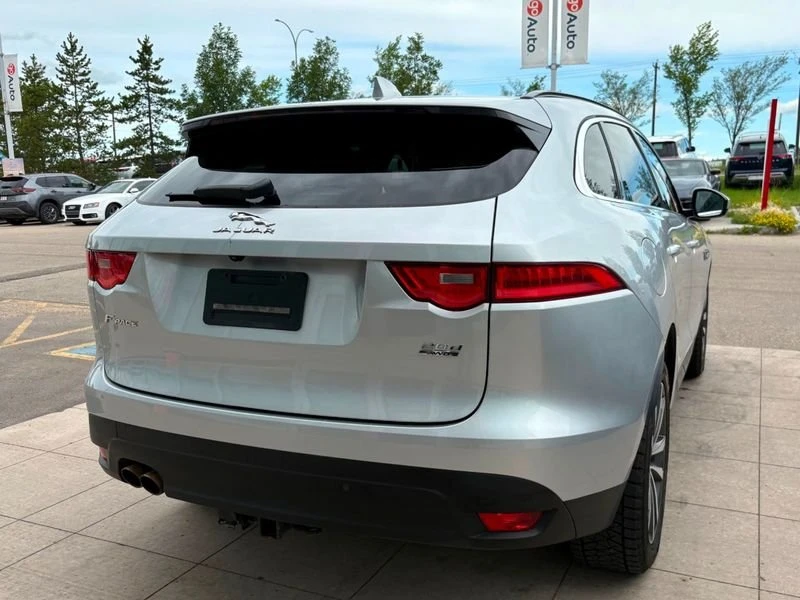 2018 Jaguar F-Pace - Image 5 of 20