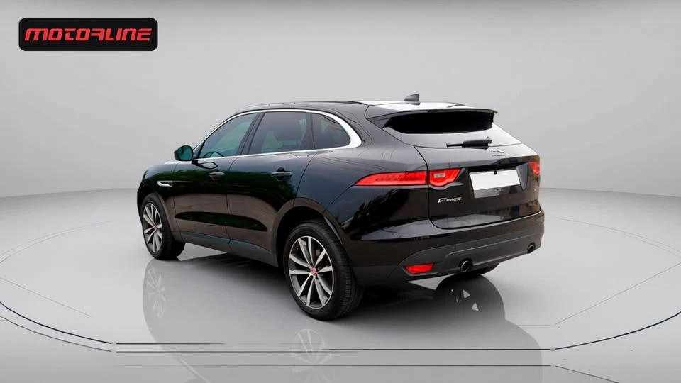 2018 Jaguar F-Pace - Image 7 of 19