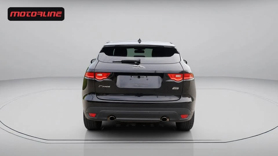2018 Jaguar F-Pace - Image 6 of 19