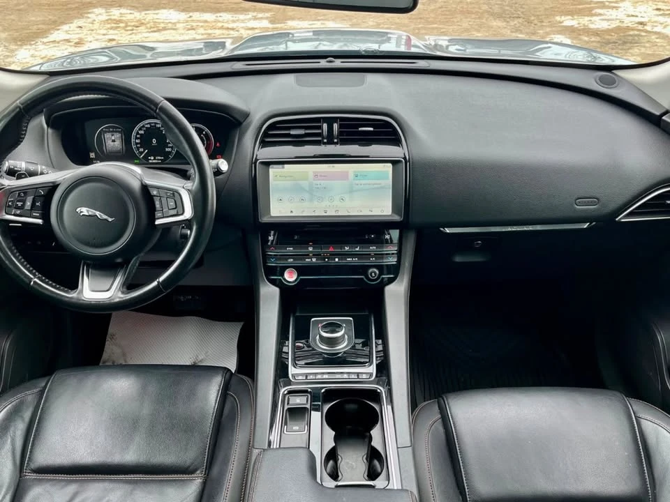 2018 Jaguar F-Pace - Image 15 of 20