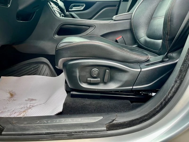 2018 Jaguar F-Pace - Image 10 of 19