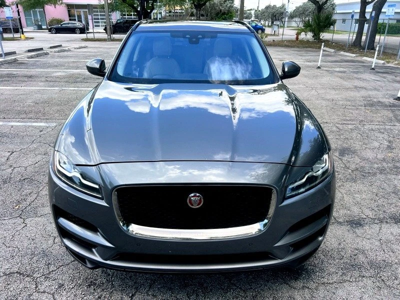 2018 Jaguar F-Pace - Image 2 of 18