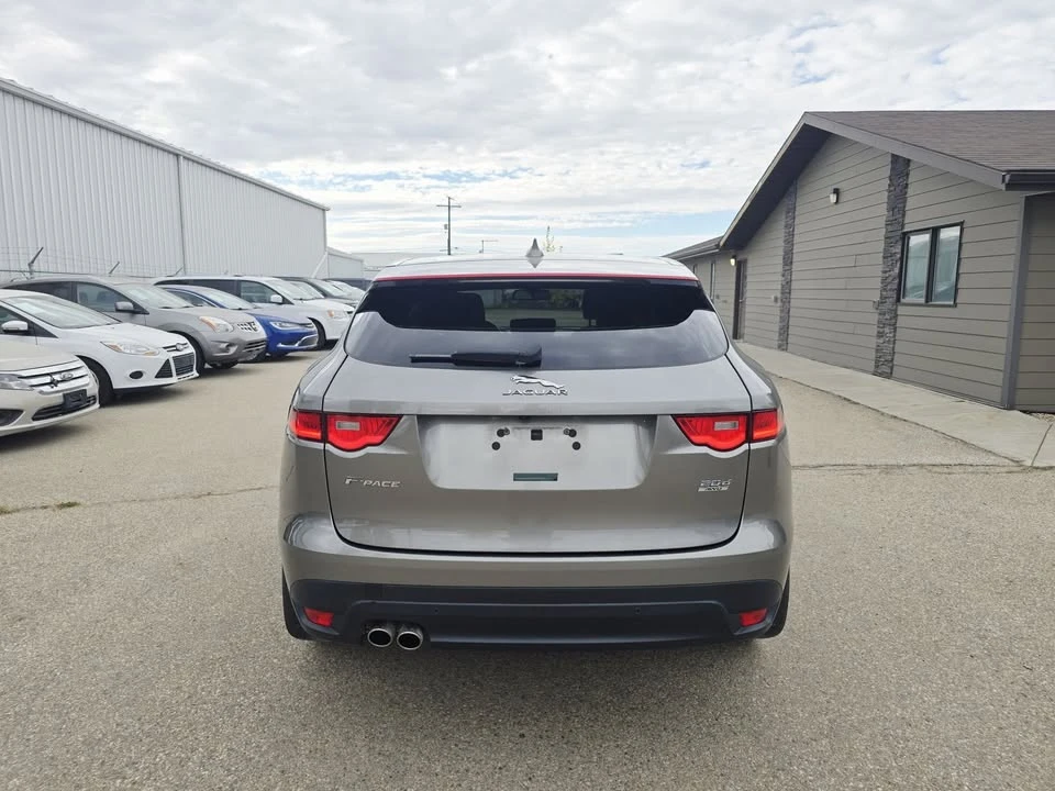 2018 Jaguar F-Pace - Image 5 of 19