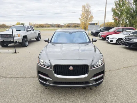 2018 Jaguar F-Pace Prestige