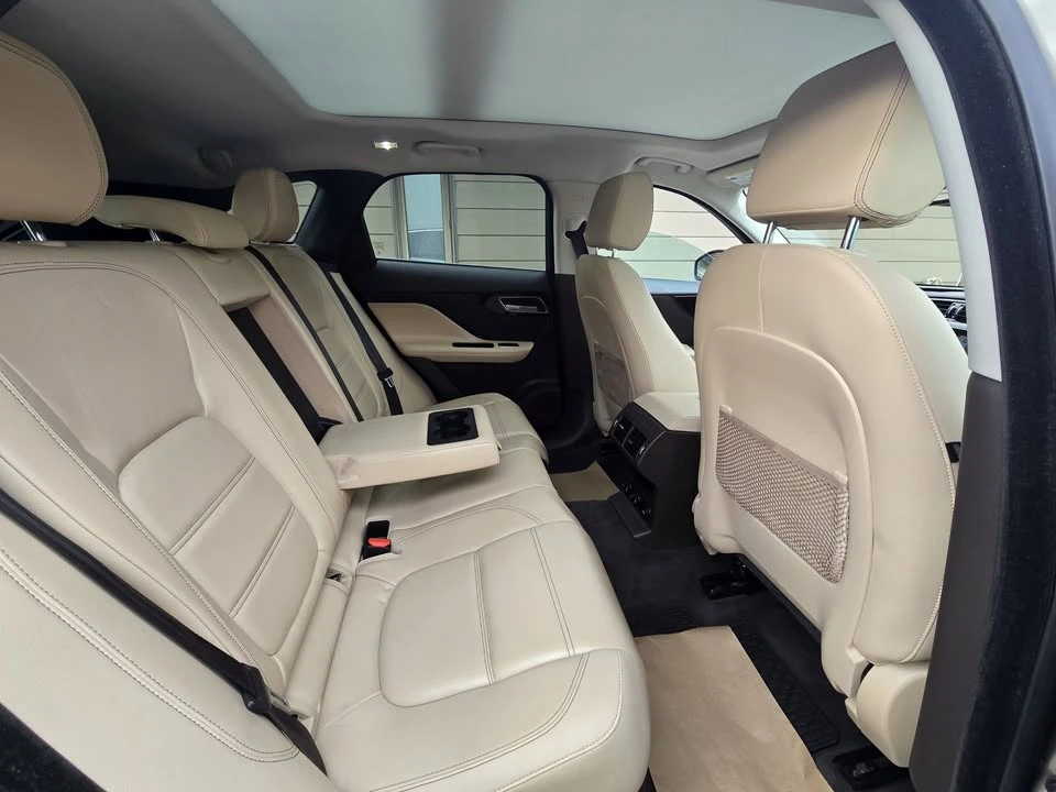 2018 Jaguar F-Pace - Image 13 of 19