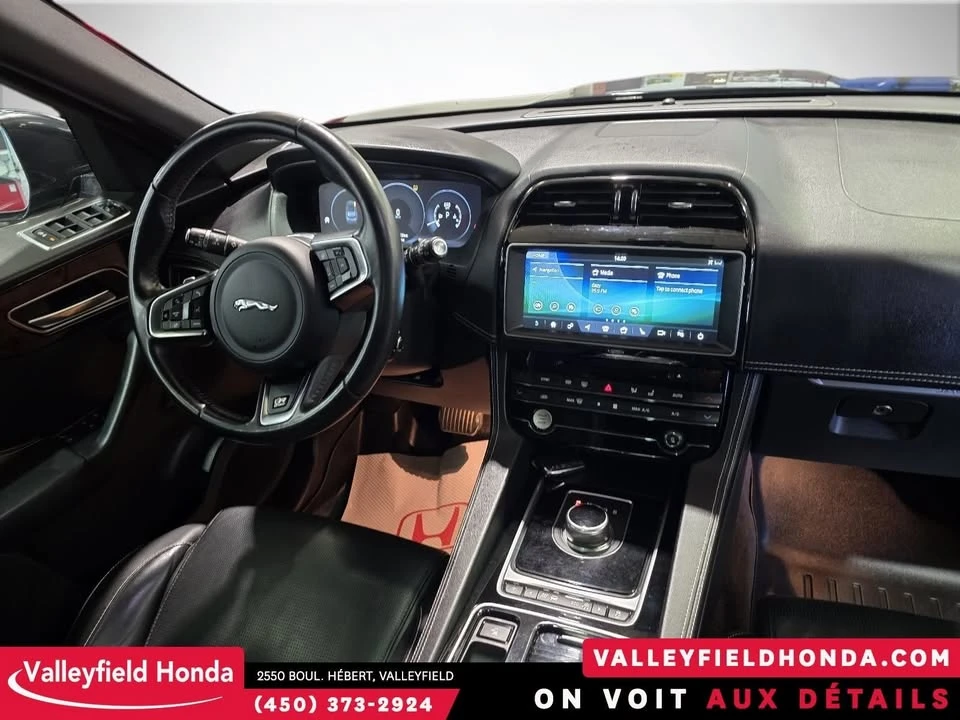 2018 Jaguar F-Pace - Image 16 of 20