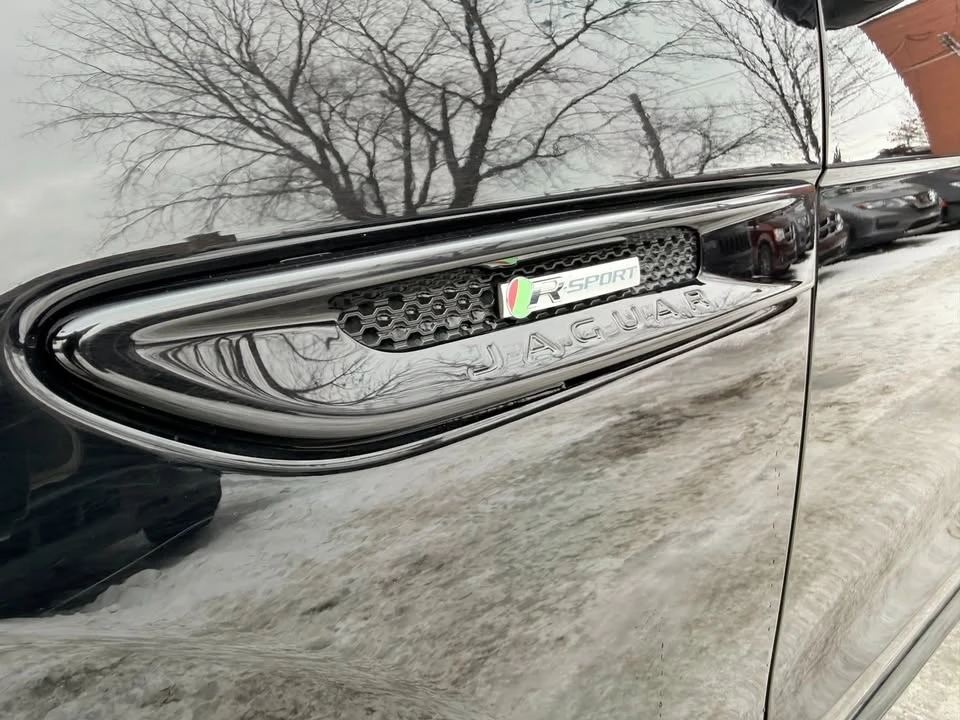 2018 Jaguar F-Pace - Image 6 of 21