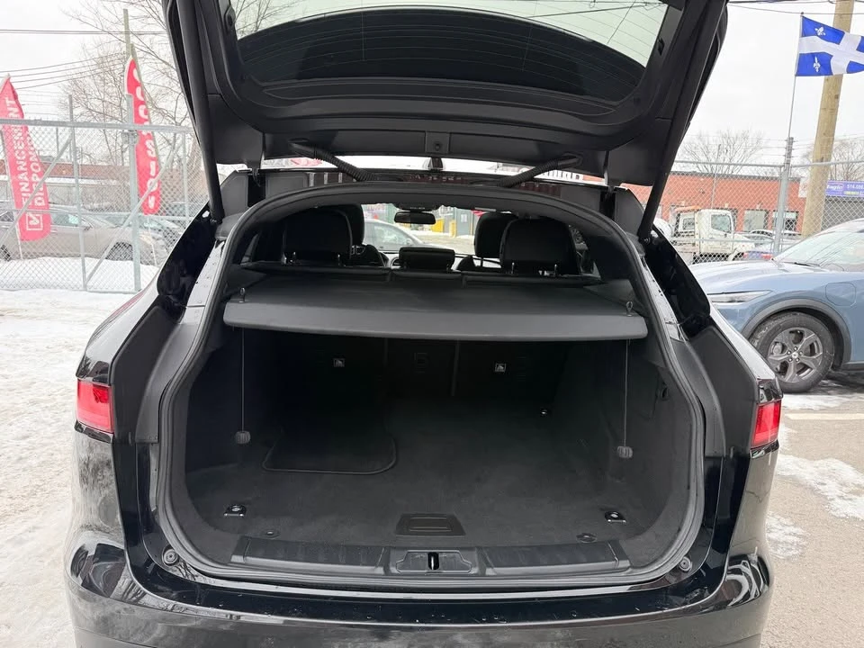 2018 Jaguar F-Pace - Image 11 of 21