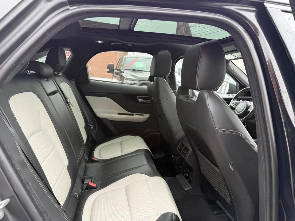 2018 Jaguar F-Pace - Image 21 of 21