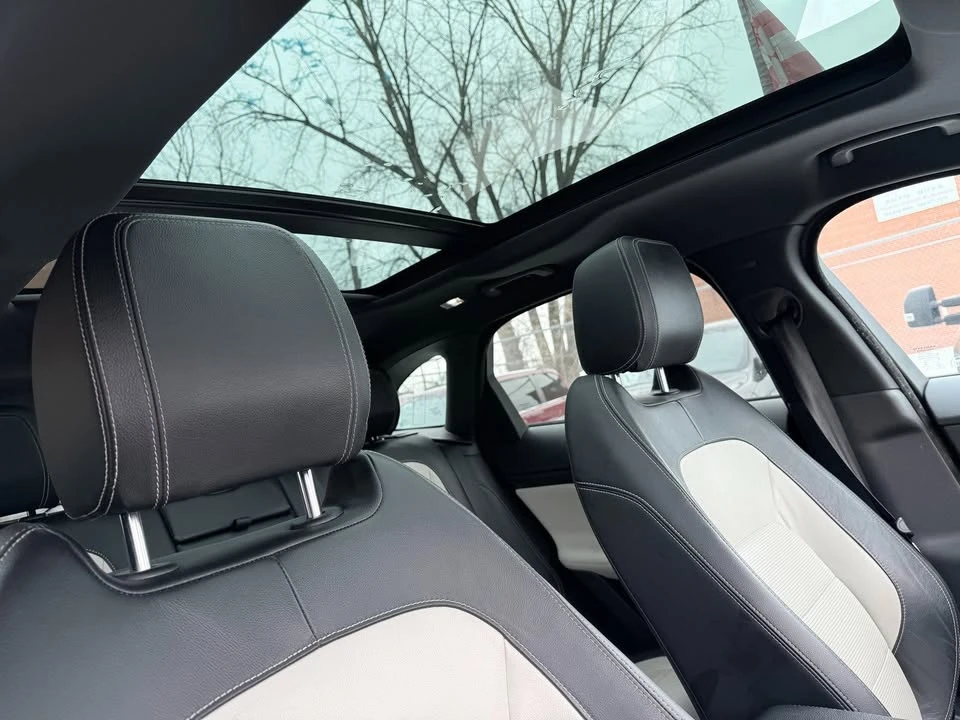 2018 Jaguar F-Pace - Image 20 of 21