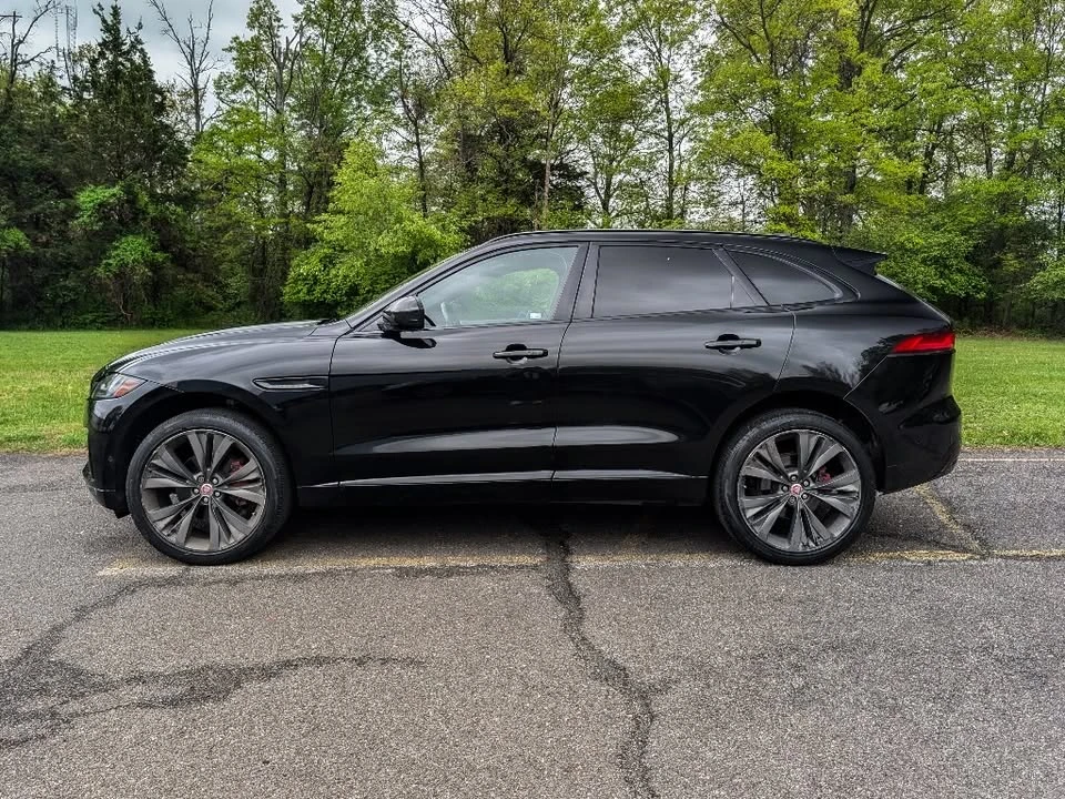 2018 Jaguar F-Pace - Image 9 of 20