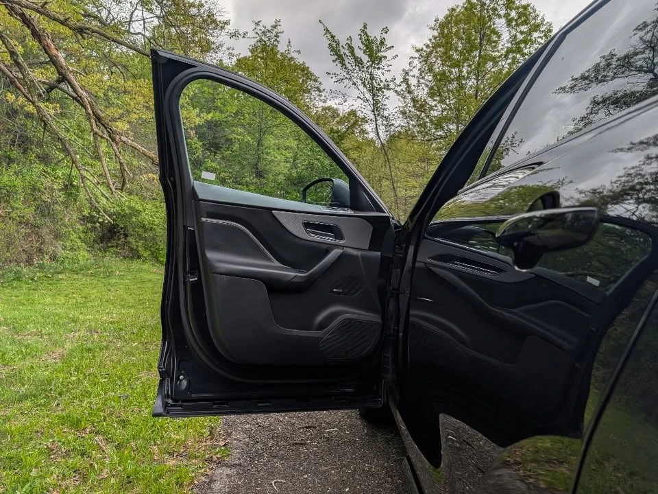 2018 Jaguar F-Pace - Image 10 of 20