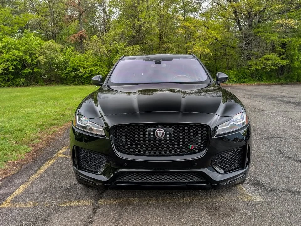 2018 Jaguar F-Pace - Image 2 of 20