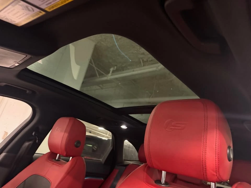 2018 Jaguar F-Pace - Image 8 of 14