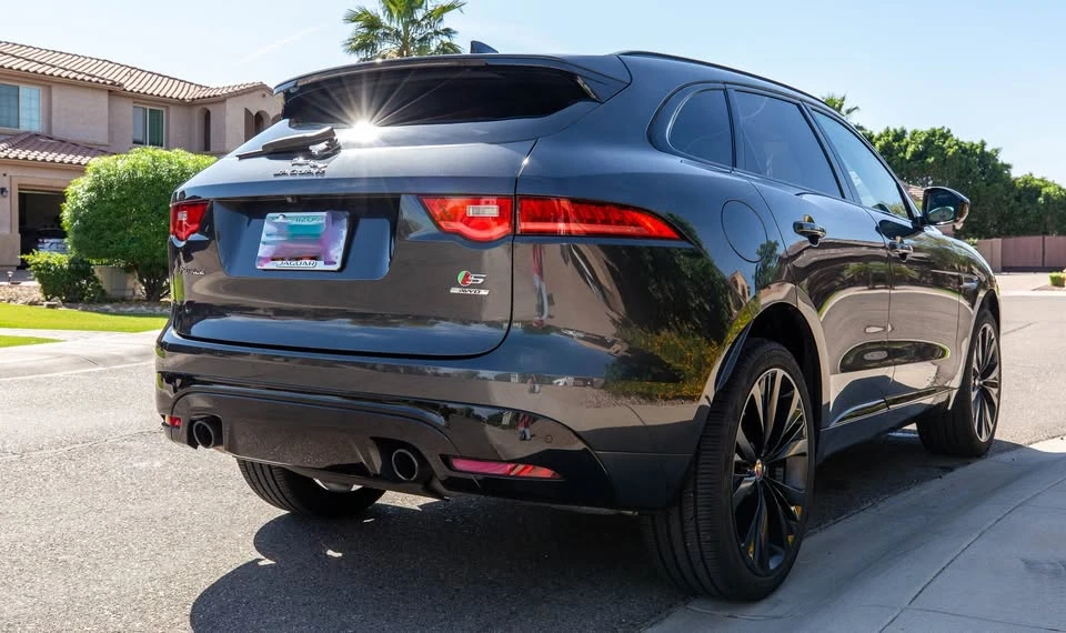 2018 Jaguar F-Pace - Image 5 of 5