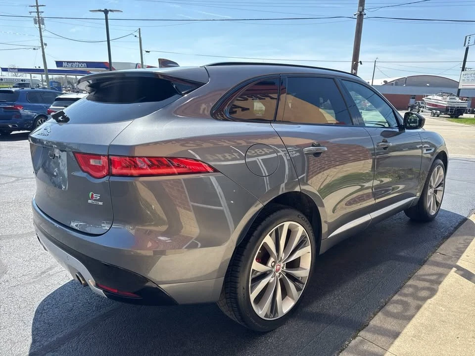 2018 Jaguar F-Pace - Image 5 of 20
