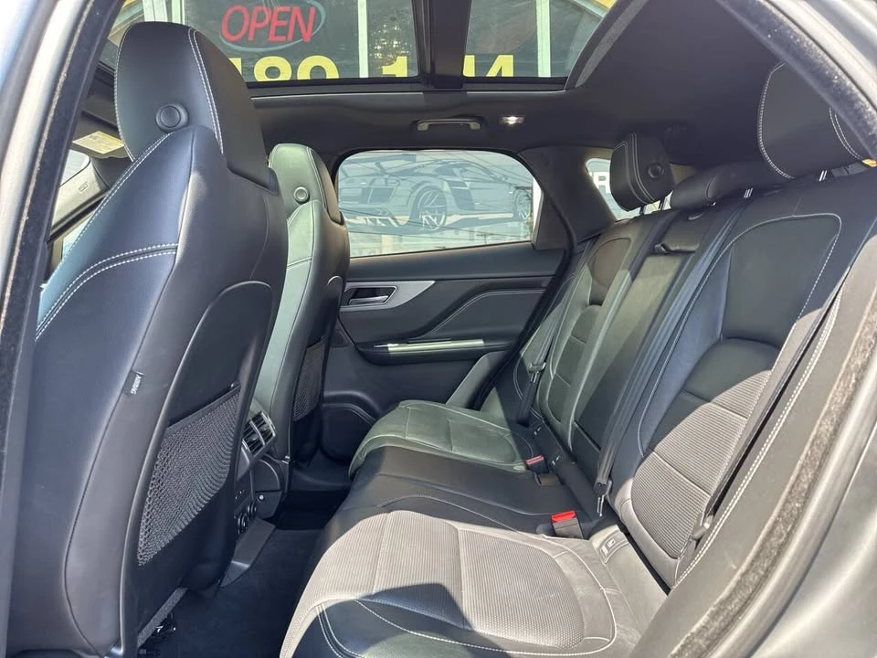 2018 Jaguar F-Pace - Image 15 of 20