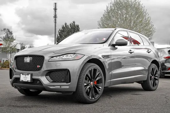 2018 Jaguar F-PACE S