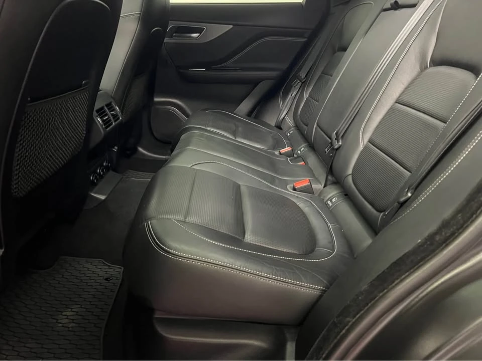 2018 Jaguar F-Pace - Image 10 of 20