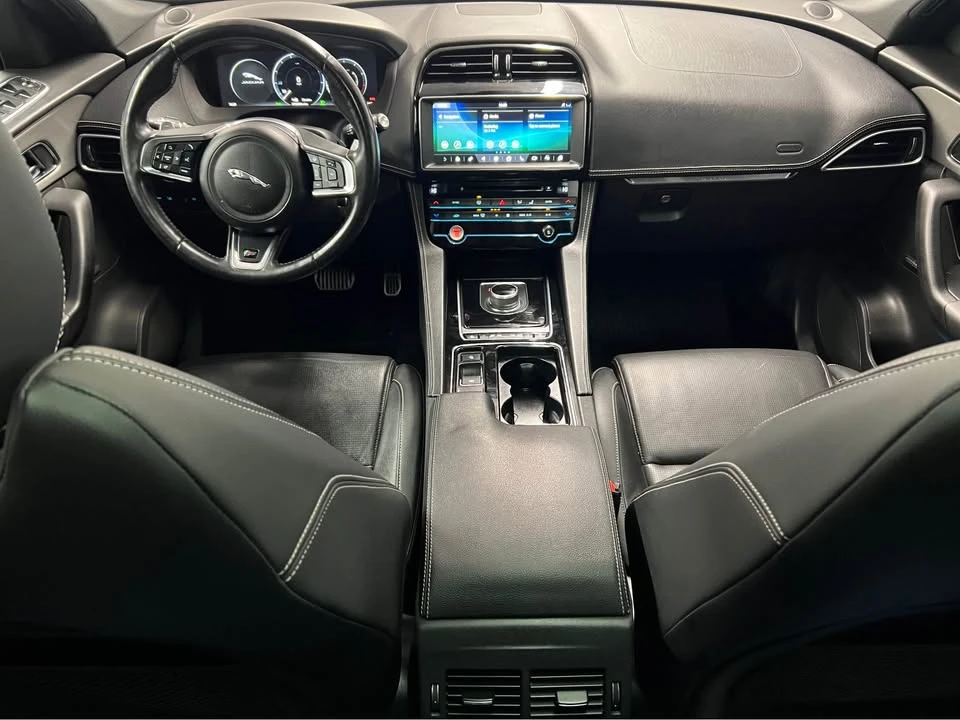 2018 Jaguar F-Pace - Image 14 of 20