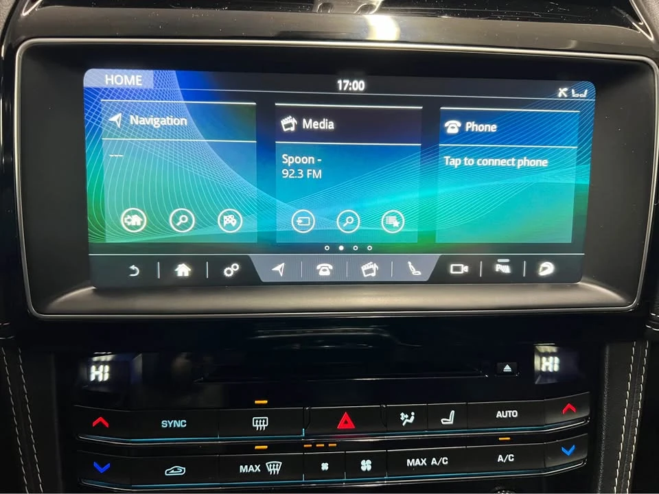 2018 Jaguar F-Pace - Image 20 of 20