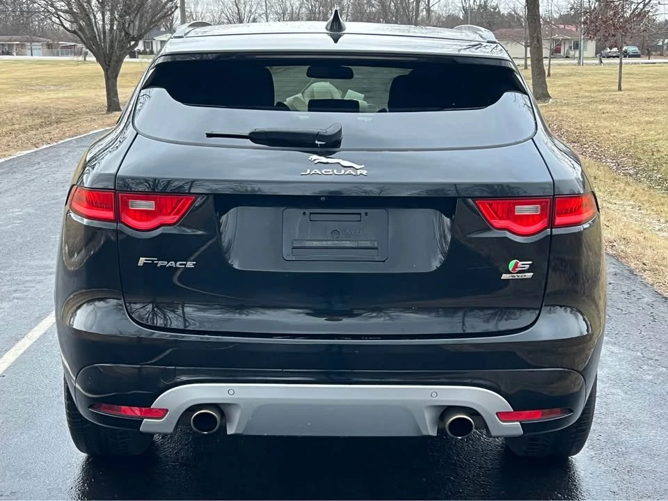 2018 Jaguar F-Pace - Image 6 of 20