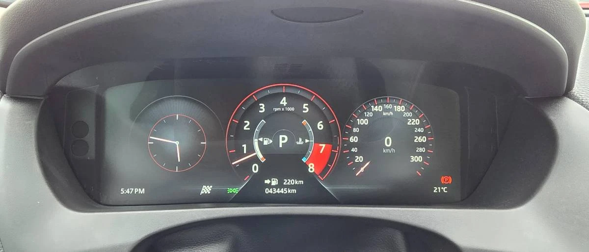 2018 Jaguar F-Pace - Image 15 of 19