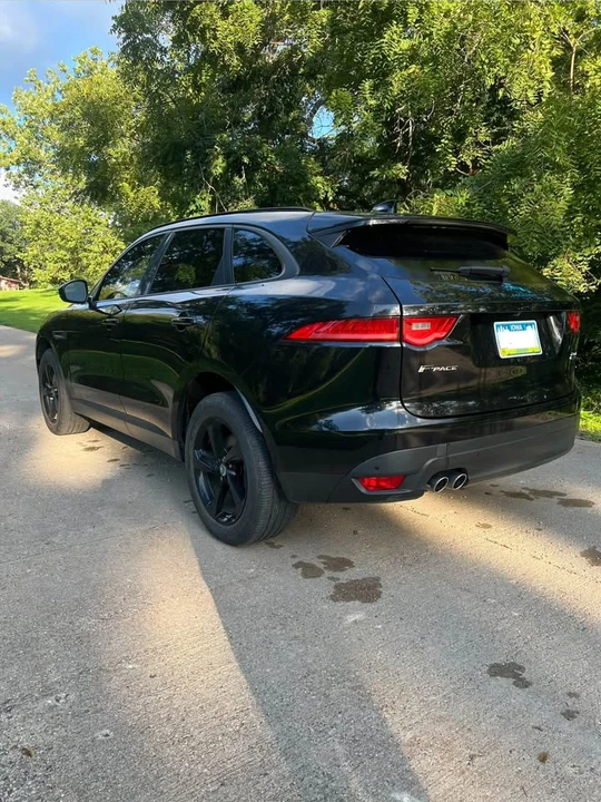 2018 Jaguar F-Pace - Image 3 of 10