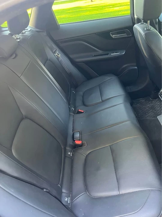 2018 Jaguar F-Pace - Image 8 of 10