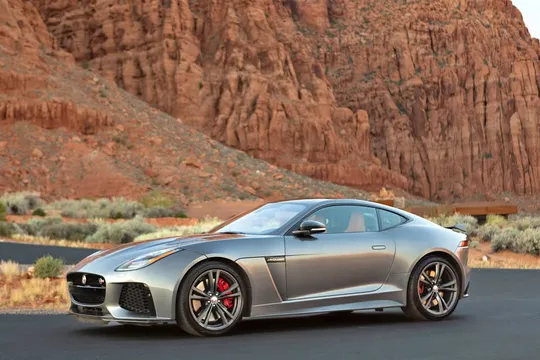 2018 Jaguar F-Type SVR