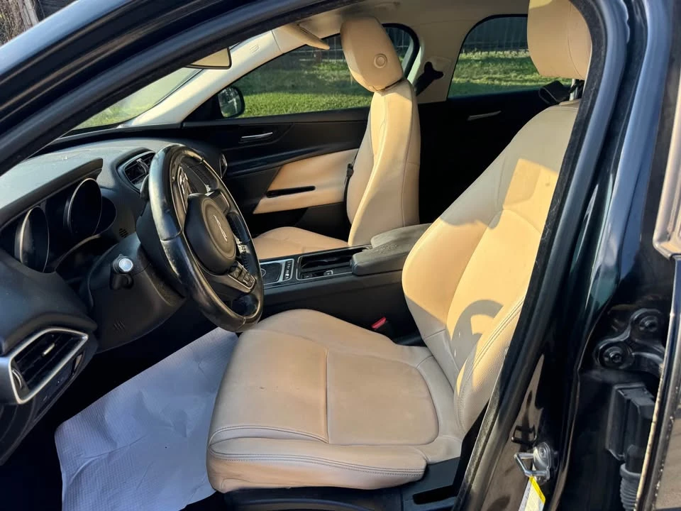 2018 Jaguar XE - Image 2 of 5