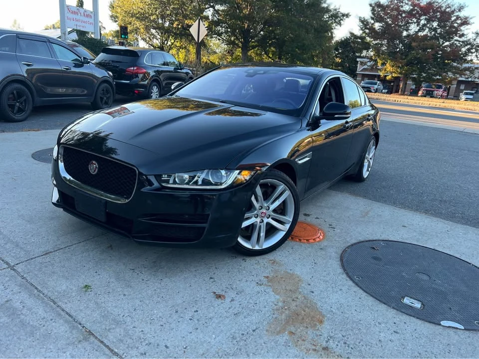 2018 Jaguar XE - Image 4 of 14