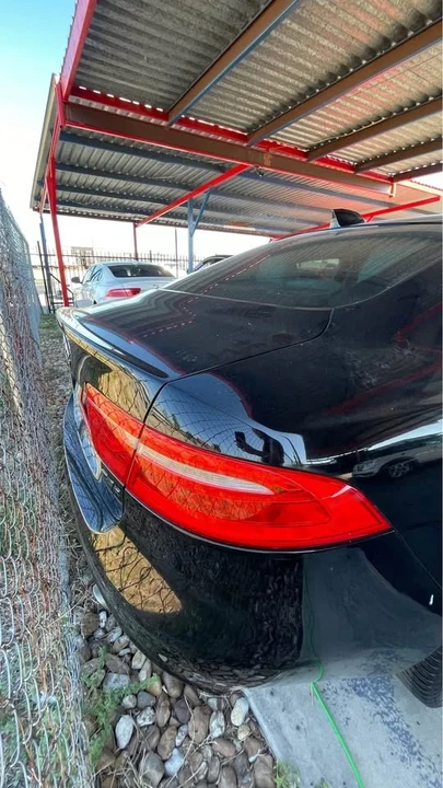 2018 Jaguar XE - Image 3 of 6
