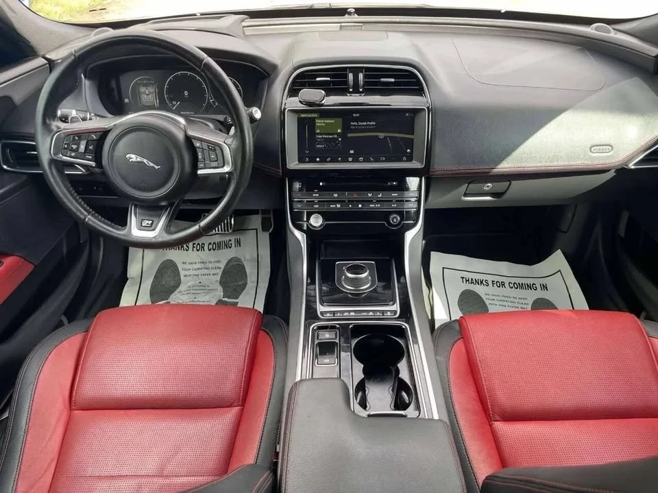 2018 Jaguar XE - Image 12 of 14