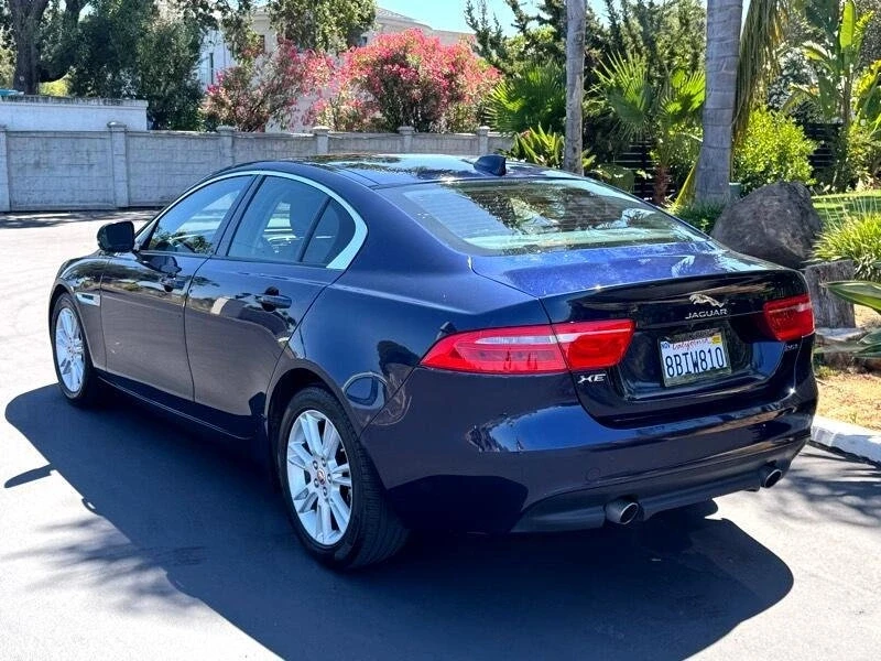2018 Jaguar XE - Image 3 of 18