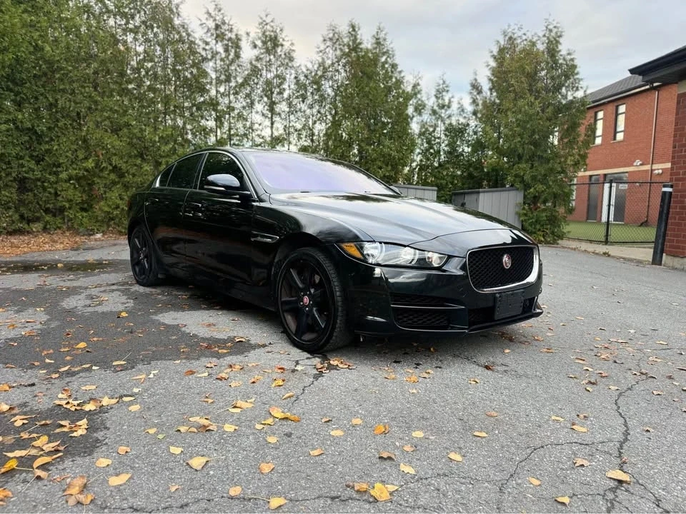 2018 Jaguar XE - Image 3 of 19