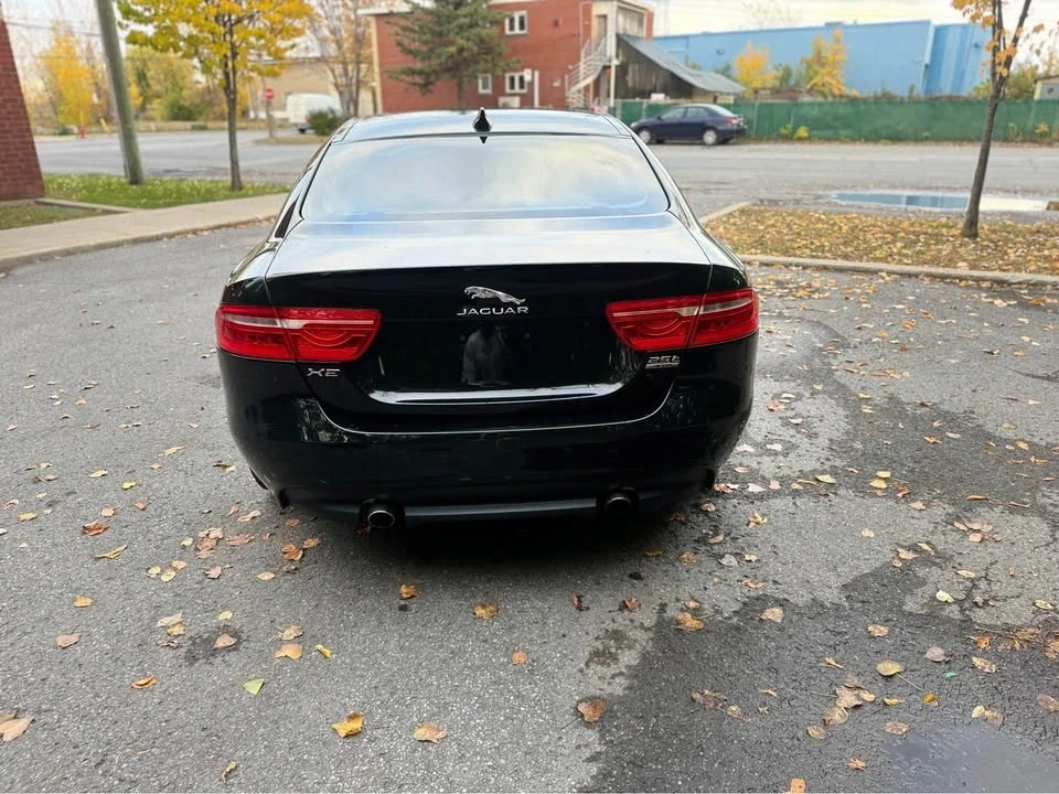 2018 Jaguar XE - Image 6 of 19