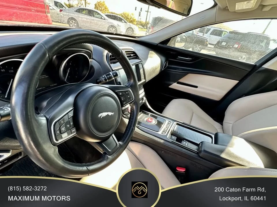 2018 Jaguar XE - Image 3 of 5