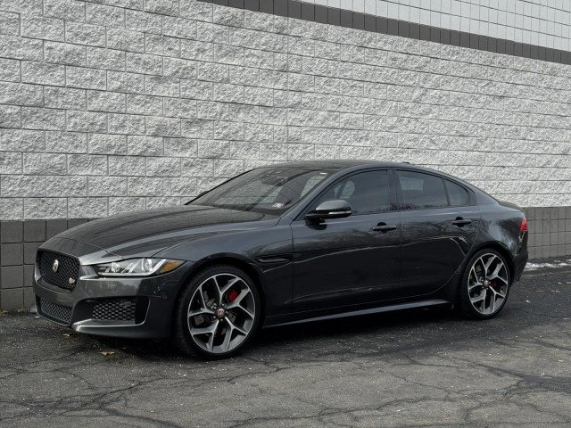 2018 Jaguar XE - Image 11 of 19