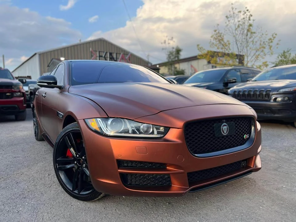 2018 Jaguar XE - Image 3 of 20