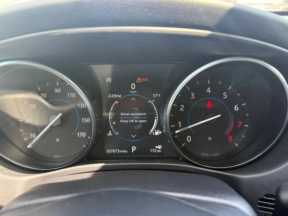 2018 Jaguar XE - Image 16 of 20