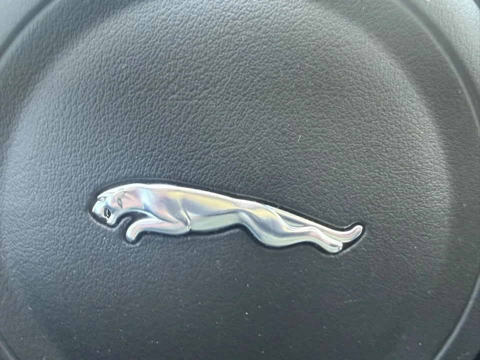 2018 Jaguar XE - Image 20 of 20