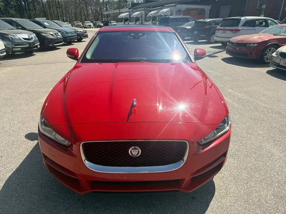 2018 Jaguar XE - Image 3 of 20