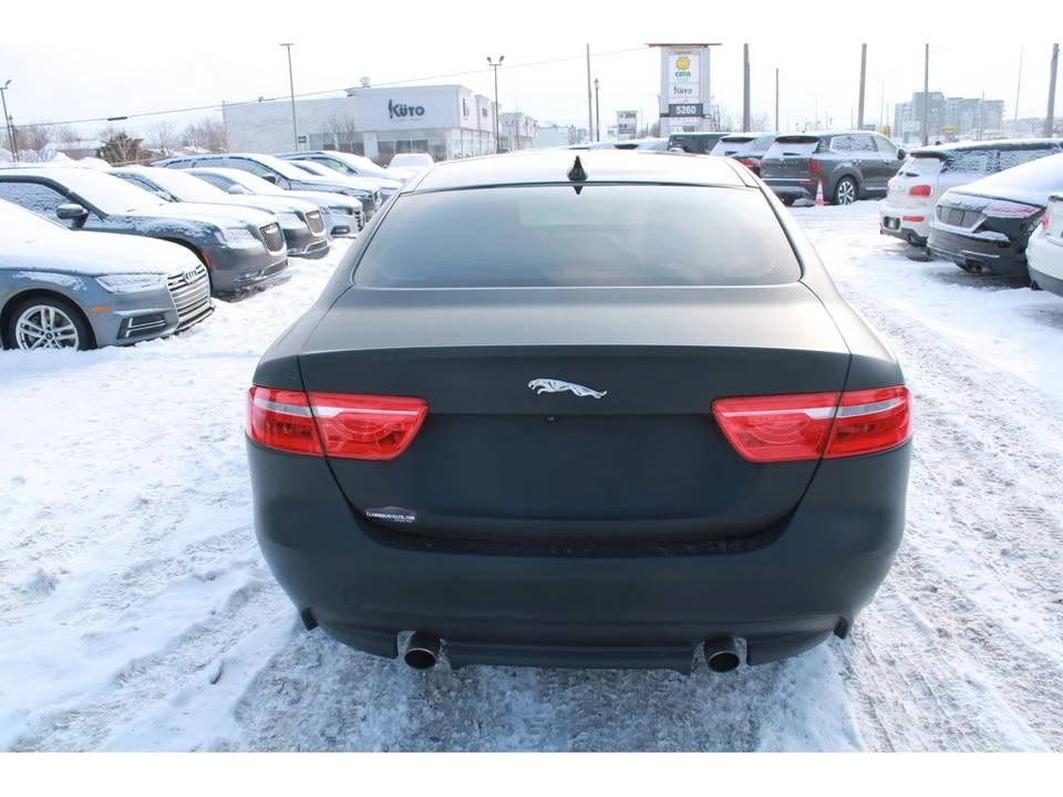 2018 Jaguar XE - Image 6 of 20