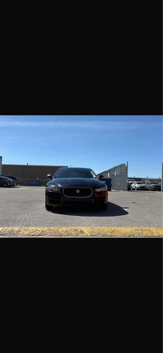 2018 Jaguar XE - Image 8 of 15