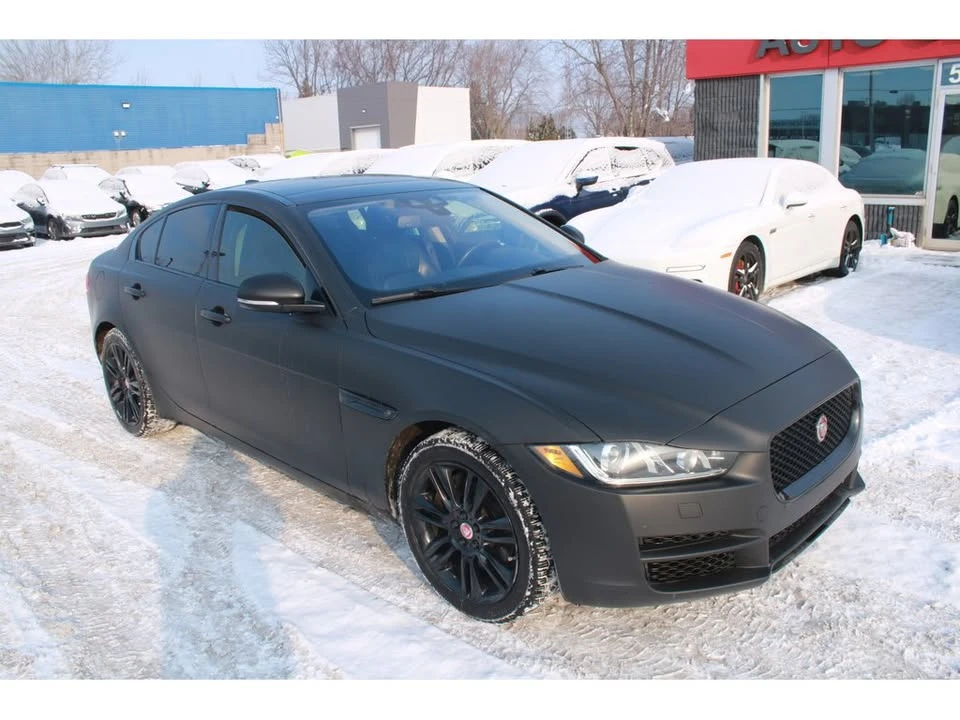 2018 Jaguar XE - Image 9 of 20