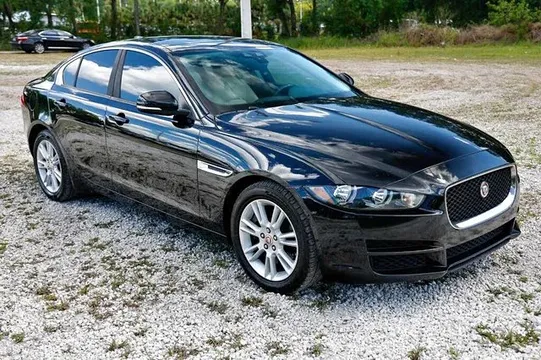 2018 Jaguar XE 25t Premium
