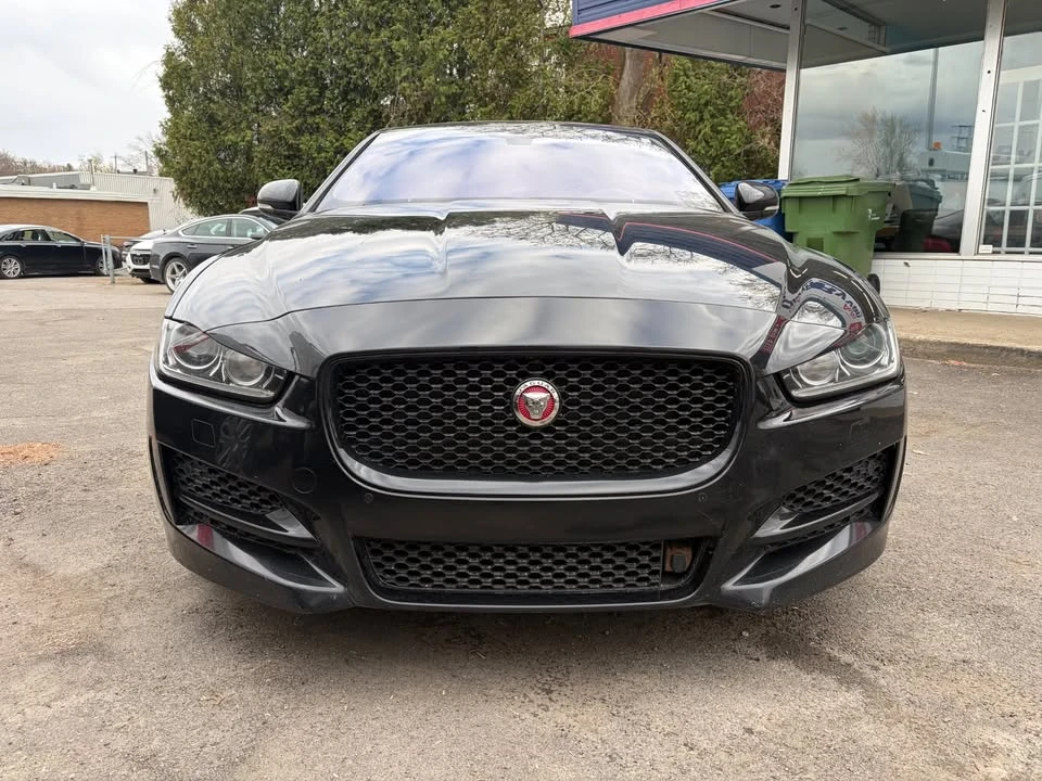 2018 Jaguar XE - Image 3 of 16